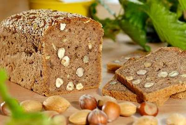 Produktfoto zu Nuss-Mandel-Brot SB.